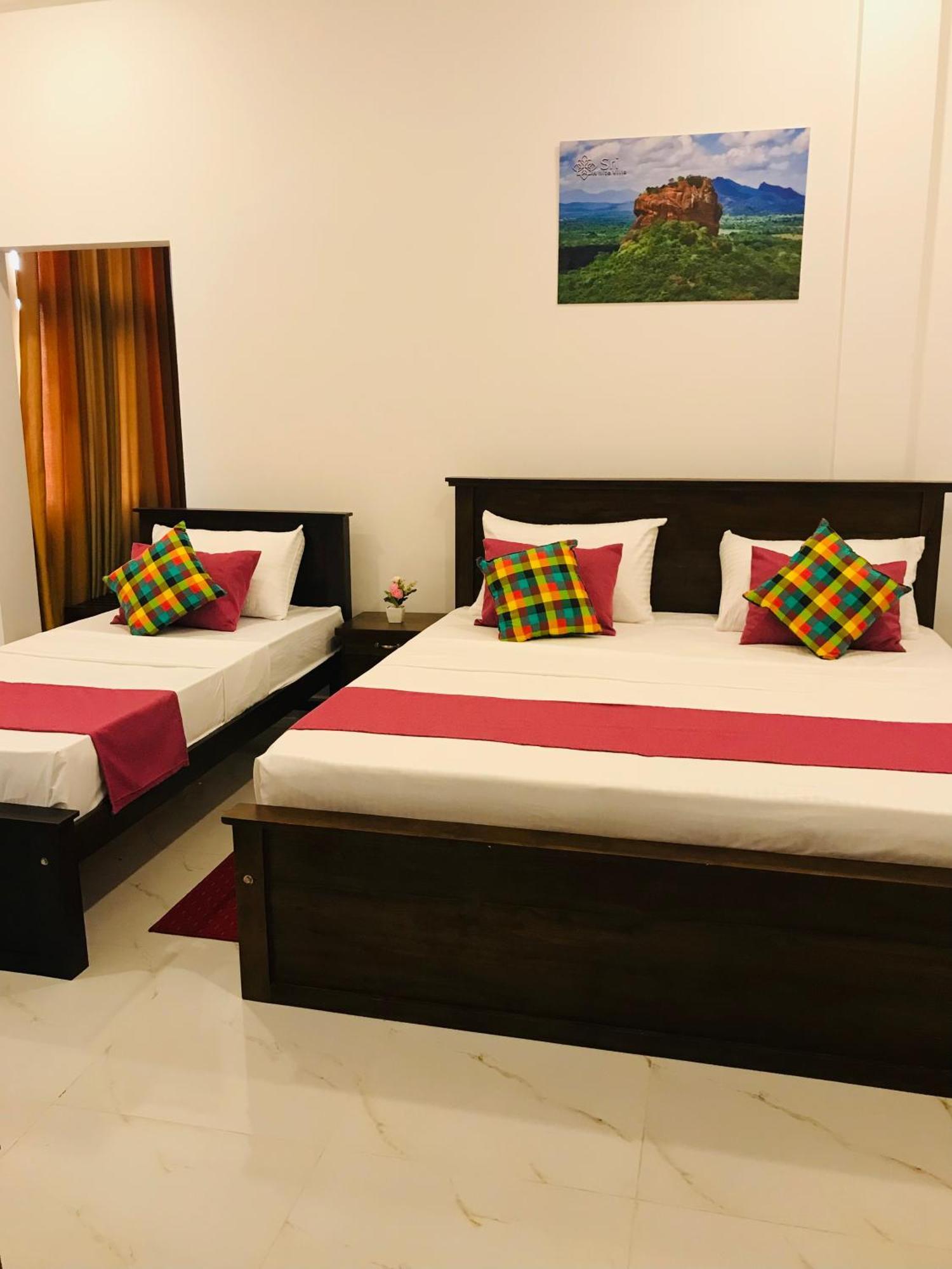 Sri White Villa Airport Boutique Hotel Katunayaka Eksteriør billede