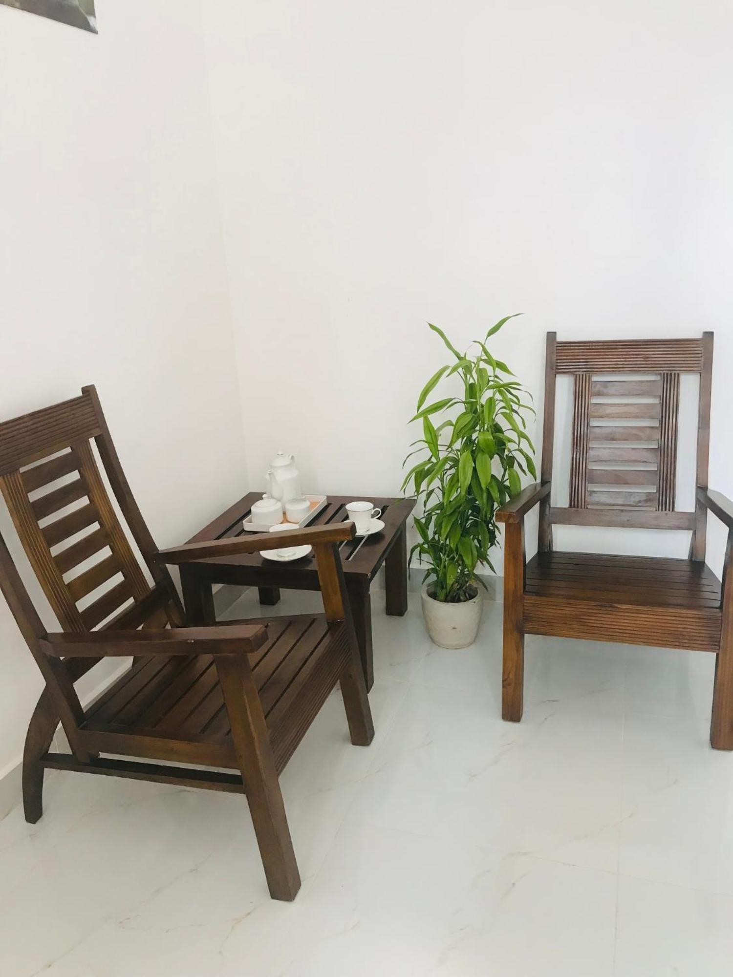 Sri White Villa Airport Boutique Hotel Katunayaka Eksteriør billede